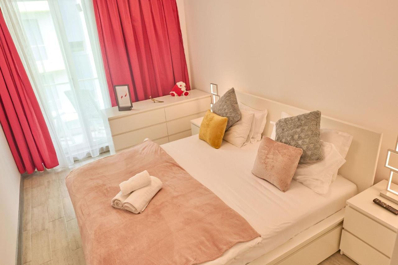 Crazy Sea View 1Br Apartment Spa Pools Resort Mamaia Buitenkant foto