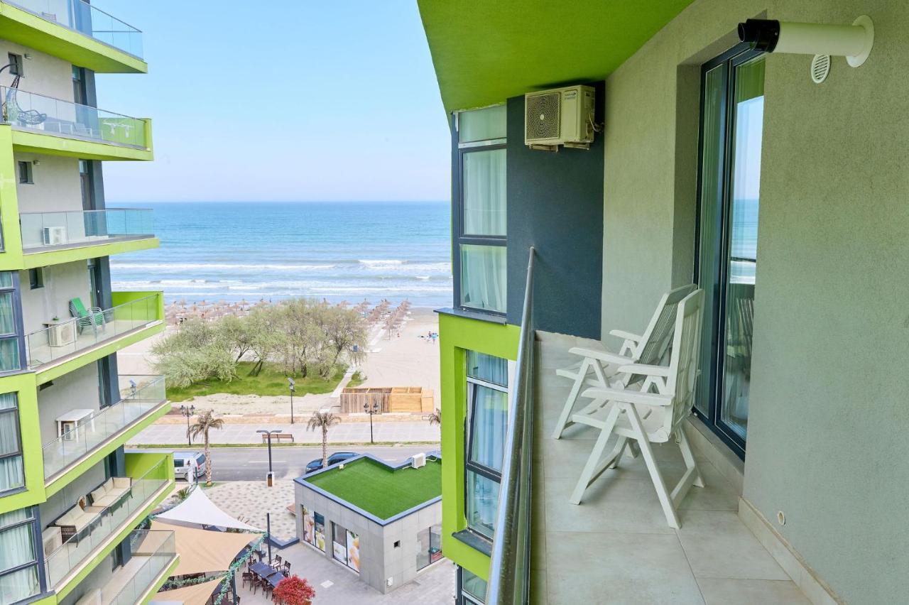 Crazy Sea View 1Br Apartment Spa Pools Resort Mamaia Buitenkant foto
