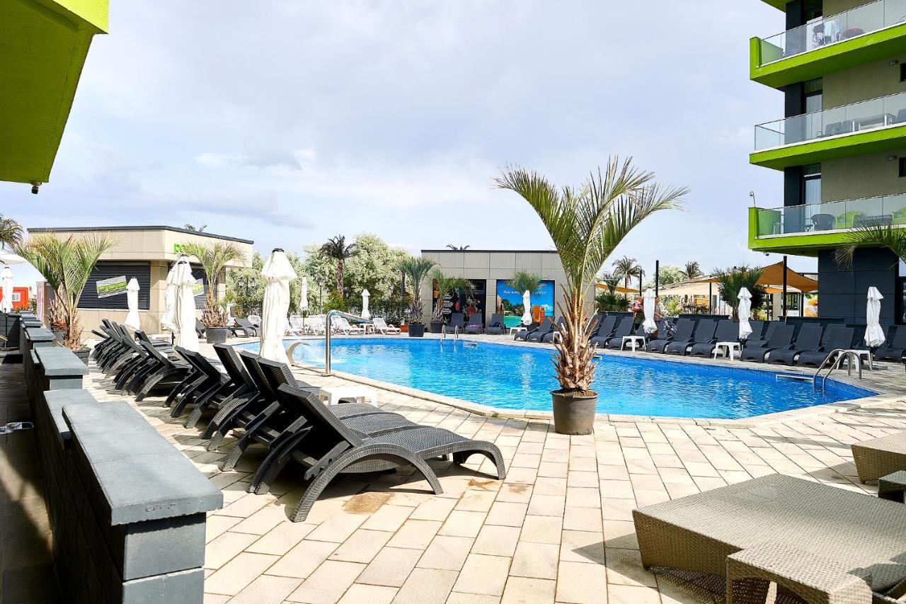Crazy Sea View 1Br Apartment Spa Pools Resort Mamaia Buitenkant foto
